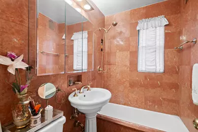 201 E 37th Street #8-G, New York City, NY 10016 - Photo 6