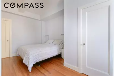 2 W 67th Street #14/15E, New York City, NY 10023 - Photo 4
