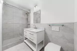 300 E 59th St, New York City, NY 10022 - Photo 8