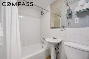 261 W 71st St, New York City, NY 10023 - Photo 14