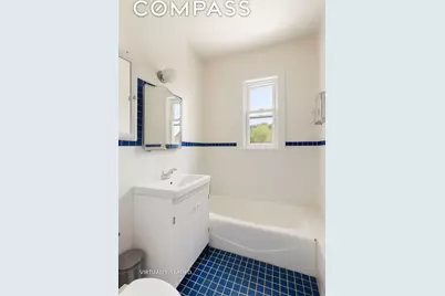 2536 Lurting Avenue, New York City, NY 10469 - Photo 14