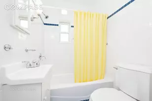 2536 Lurting Ave, New York City, NY 10469 - Photo 18