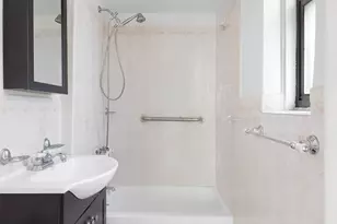 55 E 190th St, New York City, NY 10468 - Photo 8