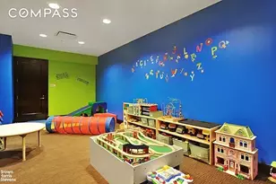 100 Riverside Blvd, New York City, NY 10069 - Photo 16