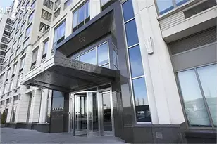 100 Riverside Blvd, New York City, NY 10069 - Photo 20