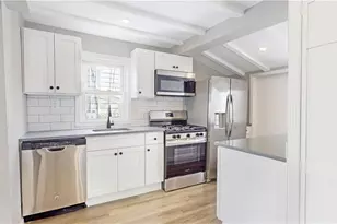 99-48 1st St, New York City, NY 11414 - Photo 6