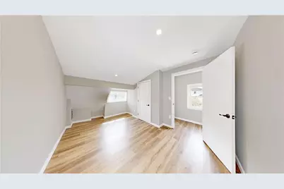 99-48 1st Street, New York City, NY 11414 - Photo 8