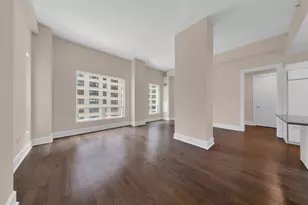 250 E 49th St, New York City, NY 10017 - Photo 2