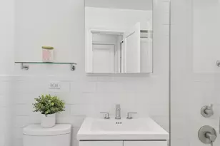 420 E 72nd St, New York City, NY 10021 - Photo 8