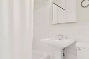 333 E 79th St, New York City, NY 10075 - Photo 6