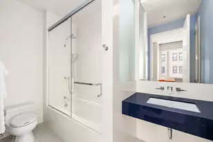 21 E 96th St, New York City, NY 10128 - Photo 22