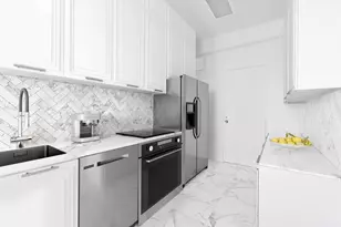 910 5th Ave, New York City, NY 10021 - Photo 10