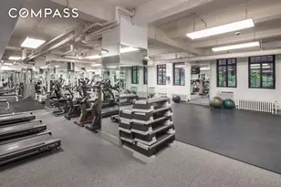 320 E 42nd St, New York City, NY 10017 - Photo 16