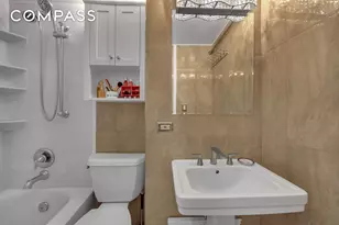 320 E 42nd St, New York City, NY 10017 - Photo 12