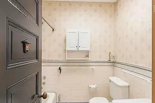 212 Lincoln Rd, New York City, NY 11225 - Photo 6