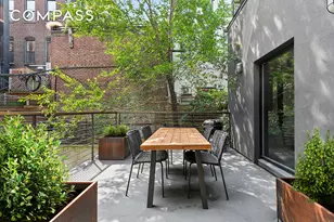 142 N 1st St, New York City, NY 11249 - Photo 20