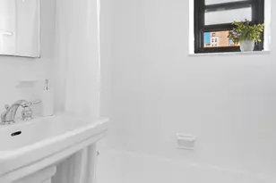 345 E 81st St, New York City, NY 10028 - Photo 6