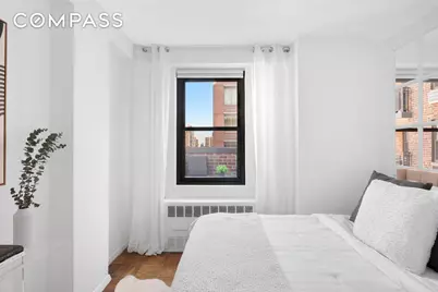 345 E 81st Street #17H, New York City, NY 10028 - Photo 4