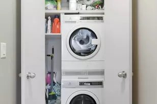 357 E 57th St, New York City, NY 10022 - Photo 6