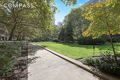 300 E 33rd Street #21K, New York City, NY 10016 - Photo 14