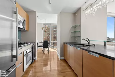 310 W 52nd Street #28B, New York City, NY 10019 - Photo 4