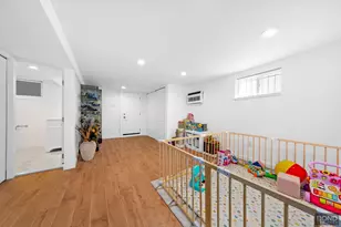 77-05 78th St, New York City, NY 11385 - Photo 12