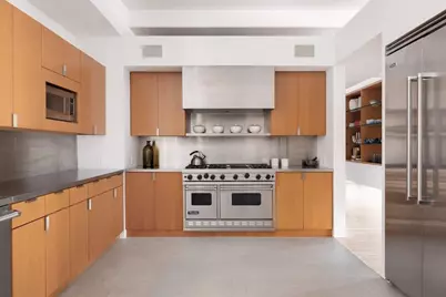 227 W 17th Street #7th Floor, New York City, NY 10011 - Photo 8