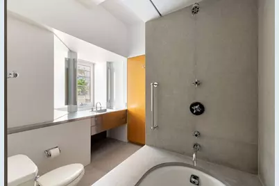 227 W 17th Street #7th Floor, New York City, NY 10011 - Photo 16