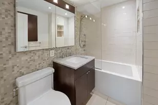 345 E 69th St, New York City, NY 10021 - Photo 4