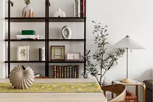 301 E 69th St, New York City, NY 10021 - Photo 4