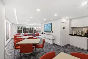 360 E 72nd St, New York City, NY 10021 - Photo 16