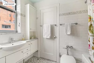 130 E 75th Street #10A, New York City, NY 10021 - Photo 14