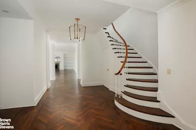 1 E End Avenue #4/5B, New York City, NY 10075 - Photo 10