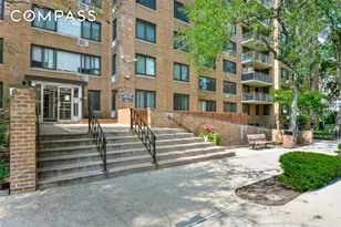 185 Hall St, New York City, NY 11205 - Photo 6