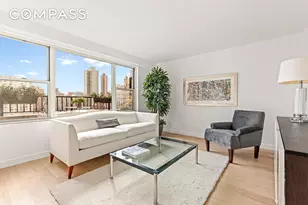 400 E 85th St, New York City, NY 10028 - Photo 2