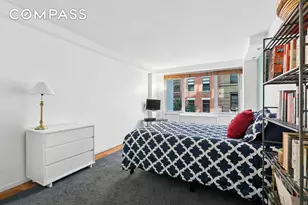 301 E 22nd St, New York City, NY 10010 - Photo 6