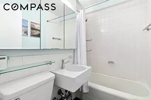 301 E 22nd St, New York City, NY 10010 - Photo 8