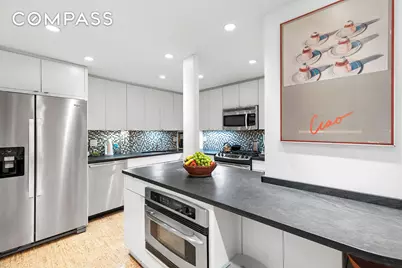 301 E 22nd Street #3PR, New York City, NY 10010 - Photo 2