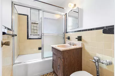 530 Grand Street #8E, New York City, NY 10002 - Photo 8