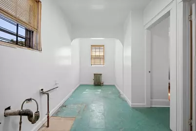 147-44 84th Drive #A, New York City, NY 11435 - Photo 8