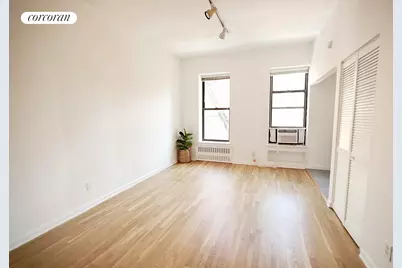 30 E 95th Street #6C, New York City, NY 10128 - Photo 2