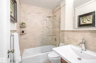 20 E 35th St, New York City, NY 10016 - Photo 12