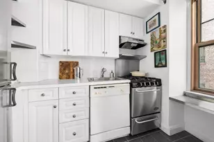 2 Horatio St, New York City, NY 10014 - Photo 4