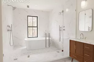 703 Park Pl, New York City, NY 11216 - Photo 6