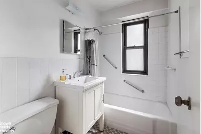 417 Grand Street #D605, New York City, NY 10002 - Photo 6
