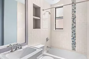 250 Park Pl, New York City, NY 11238 - Photo 18