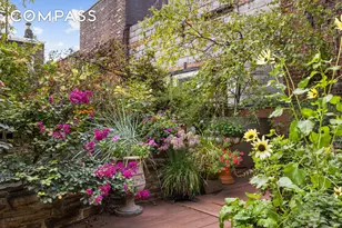 607 Manhattan Ave, New York City, NY 11222 - Photo 12