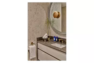 303 Park Ave, New York City, NY 10022 - Photo 10