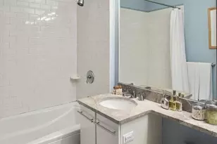 272 W 107th St, New York City, NY 10025 - Photo 10