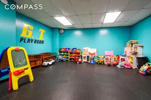 70-25 Yellowstone Blvd, New York City, NY 11375 - Photo 18